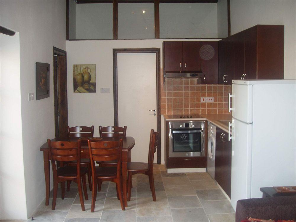 Niovi House Tochni Exterior foto